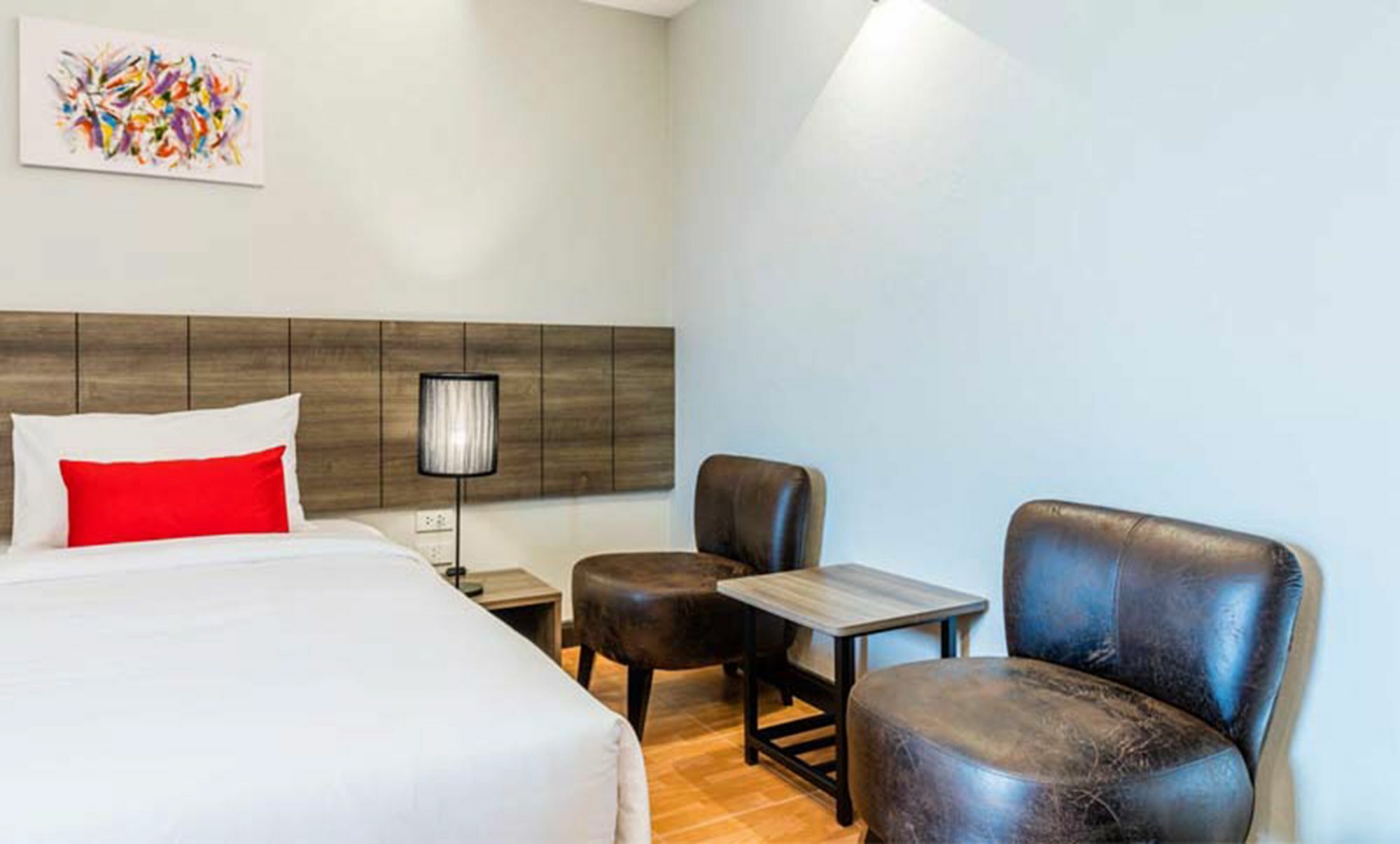 Livotel Hotel Hua Mak Банкок Екстериор снимка