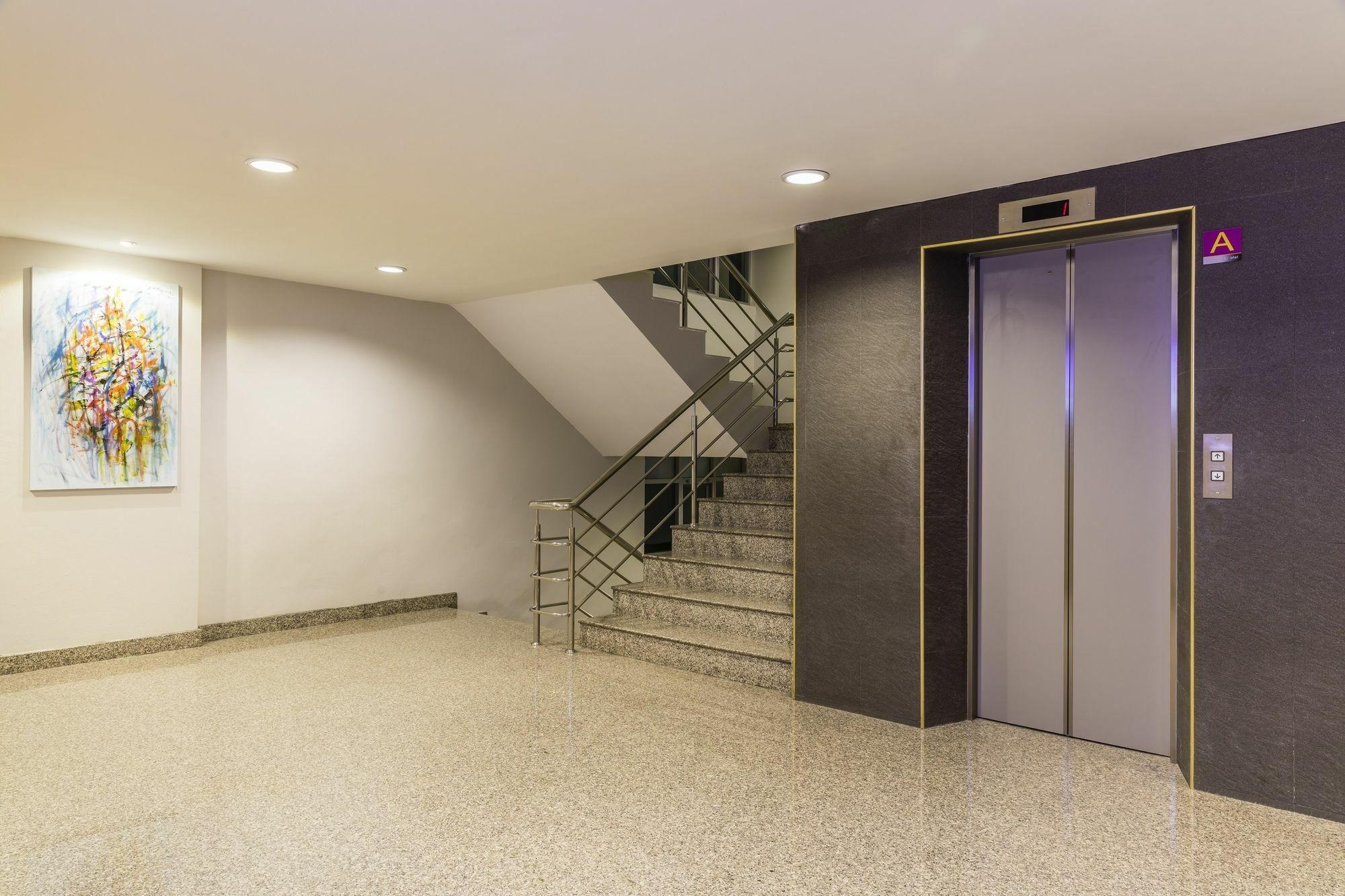 Livotel Hotel Hua Mak Банкок Екстериор снимка